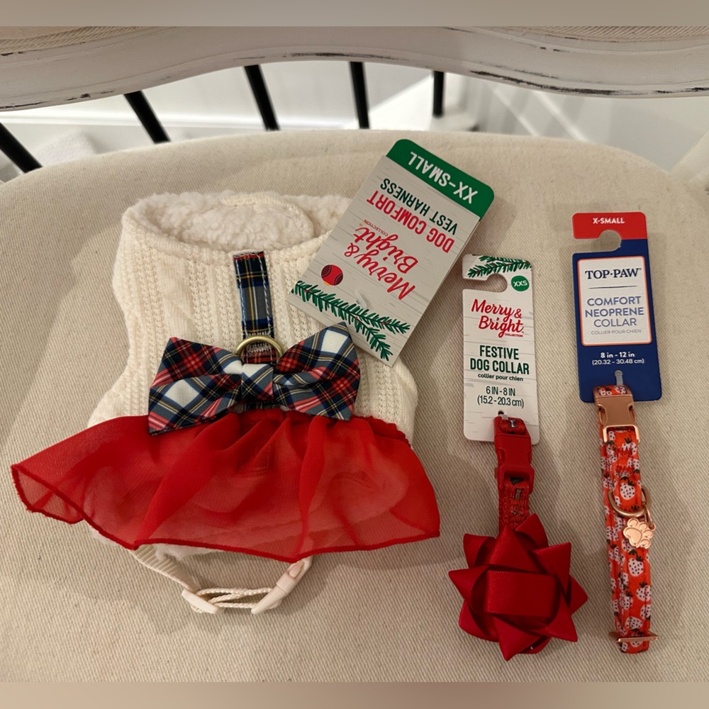 Dog XXS Puppy Toy or Teacup Size Christmas Holiday Harness Halter Collar Set